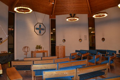 Kyrksalen-tom.JPG